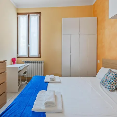 Large Milano 3bdr 4 Baths San Siro
