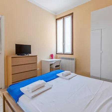 Large Milano 3bdr 4 Baths San Siro * Cesano Boscone