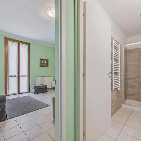 Large Milano 3bdr 4 Baths San Siro * Cesano Boscone
