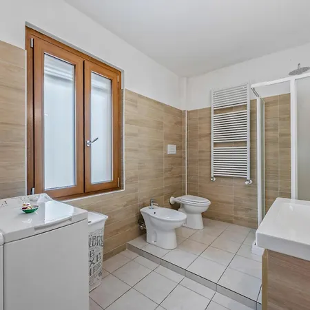 Large Milano 3bdr 4 Baths San Siro Apartment